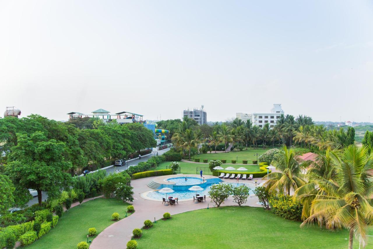 Sun-N-Sand Suites, Shirdi Exteriör bild